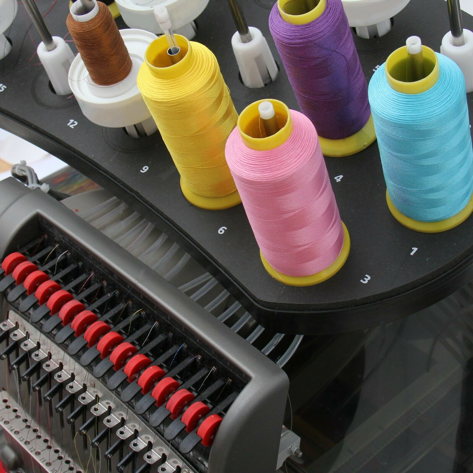 Polyester Machine Embroidery Thread | Huge 5000m (5500 Yard) Cones